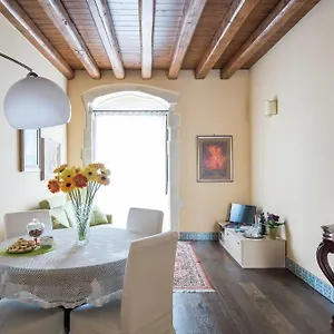 Sanmartinoortigia Apartamento