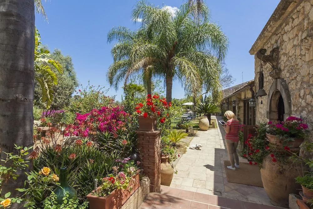 Villa Dei Papiri Fonte Ciane Syracuse Farm stay